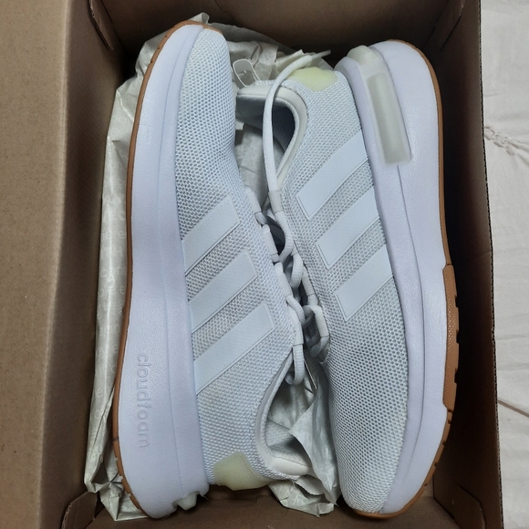 NWT Adidas Racer TR23 New in Box! White Size 8 - Picture 1 of 4